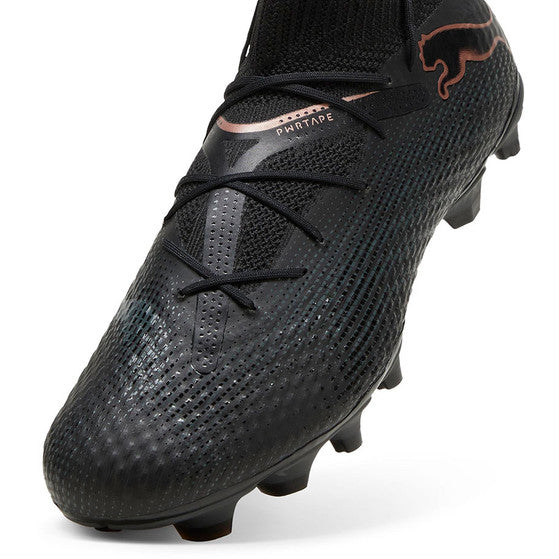 PUMA FUTURE 7 PRO FG/AG Voetbalschoen - Detail van het bovenwerk