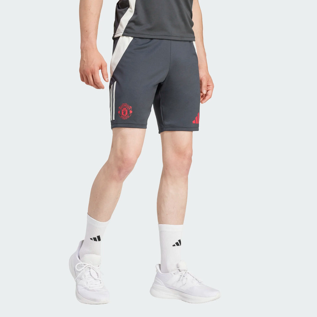 ADIDAS MANCHESTER UNITED EU. TRAINING SHORT 20224 2025